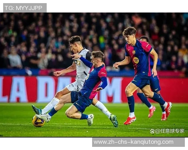 瓦伦西亚与巴塞罗那激战正酣谁能在西甲争夺战中笑到最后